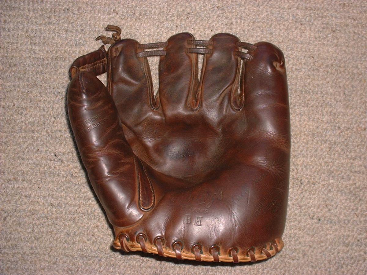 Billy Herman Rawlings BH Front Rawlings Baseball Glove Collector